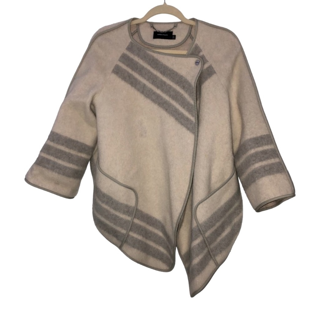 Karen Millen cream gray striped capelet jacket 4 
wool 
excellent condit…